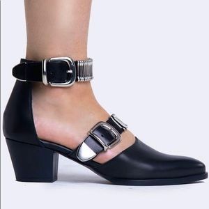 LF Black (EEIGHT Marion Leather Heel)